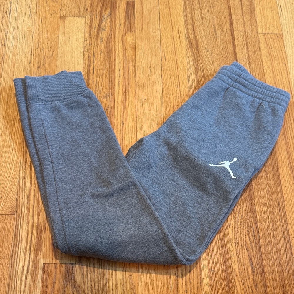 Jordan Kids Gray Jogger Pants Size L